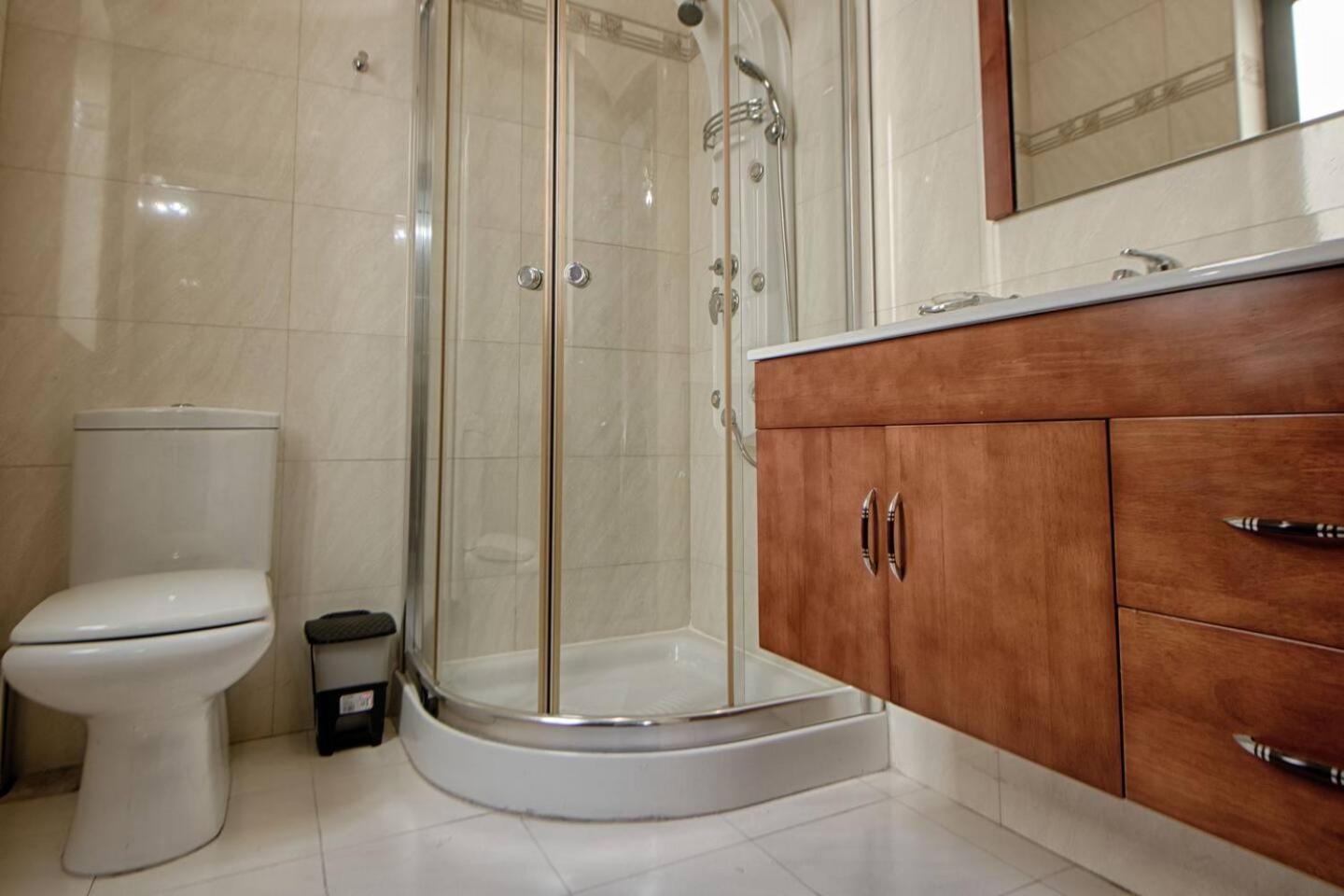 The Strand Apartments By Homely Sliema Ngoại thất bức ảnh