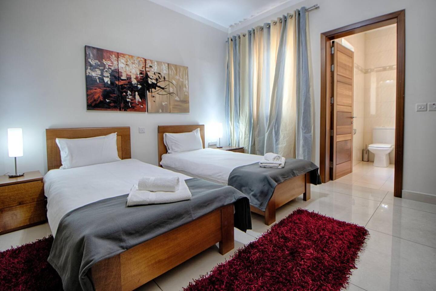 The Strand Apartments By Homely Sliema Ngoại thất bức ảnh