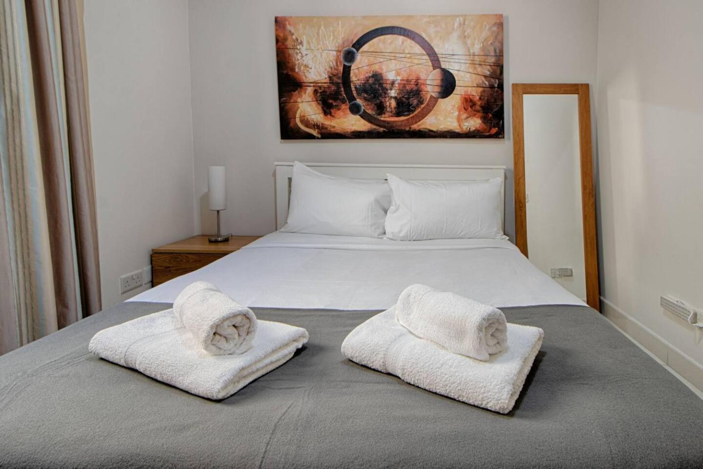 The Strand Apartments By Homely Sliema Ngoại thất bức ảnh