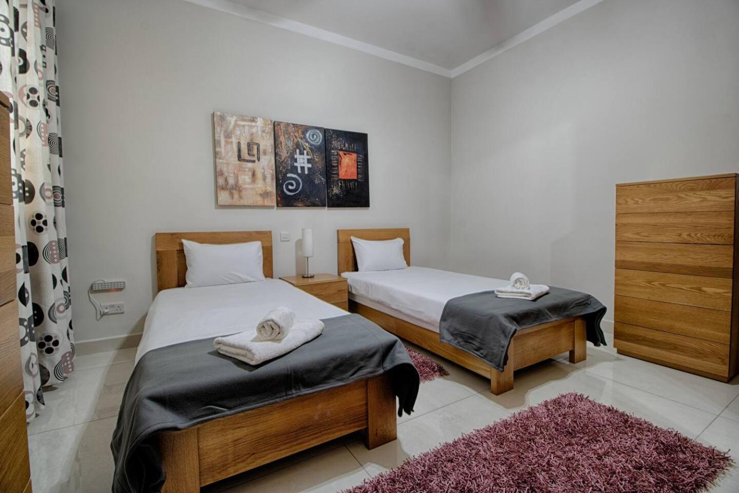 The Strand Apartments By Homely Sliema Ngoại thất bức ảnh